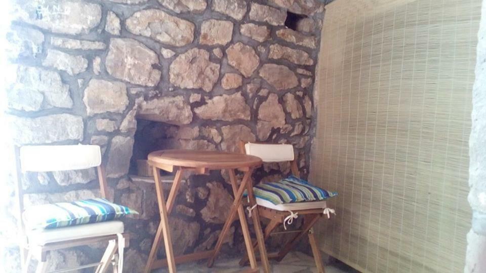 Cottage Melita The Apartment For Animal Lovers Babino Polje Exterior photo